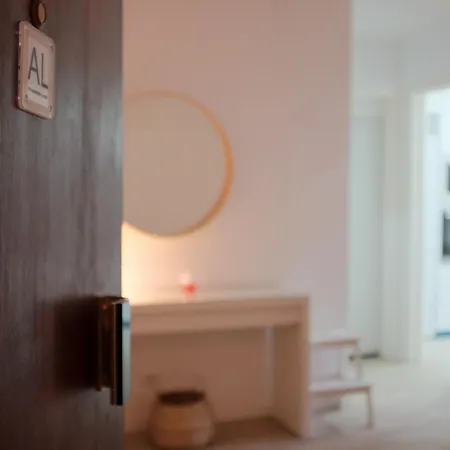 Appartamento Just4uapartment - Near Lisbon & - With Ac Almada