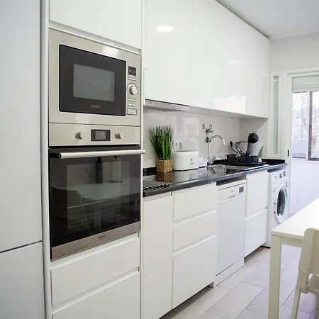 Appartamento Just4uapartment - Near Lisbon & - With Ac *